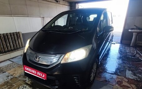 Honda Freed I, 2014 год, 1 490 000 рублей, 35 фотография