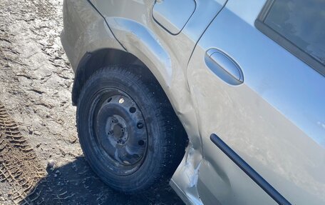 Renault Logan I, 2013 год, 260 000 рублей, 5 фотография