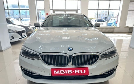 BMW 5 серия, 2018 год, 3 700 000 рублей, 2 фотография