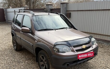 Chevrolet Niva I рестайлинг, 2018 год, 800 000 рублей, 6 фотография