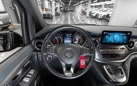 Mercedes-Benz EQV, 2020 год, 5 300 000 рублей, 10 фотография