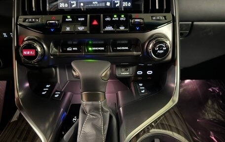 Lexus LX, 2025 год, 19 300 000 рублей, 40 фотография