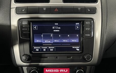 Volkswagen Polo VI (EU Market), 2016 год, 1 300 000 рублей, 18 фотография