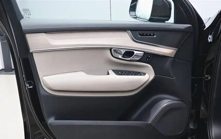 Volvo XC90 II рестайлинг, 2026 год, 8 931 000 рублей, 10 фотография