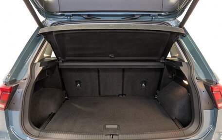 Volkswagen Tiguan II, 2020 год, 2 300 000 рублей, 7 фотография