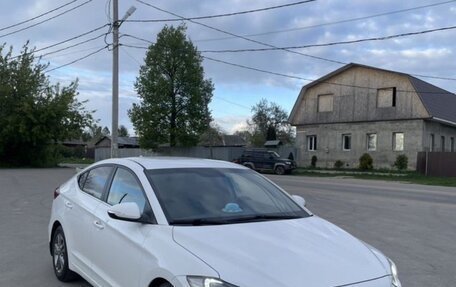 Hyundai Elantra VI рестайлинг, 2018 год, 1 510 000 рублей, 2 фотография