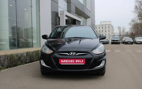Hyundai Solaris II рестайлинг, 2013 год, 645 000 рублей, 2 фотография