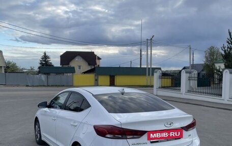 Hyundai Elantra VI рестайлинг, 2018 год, 1 510 000 рублей, 5 фотография