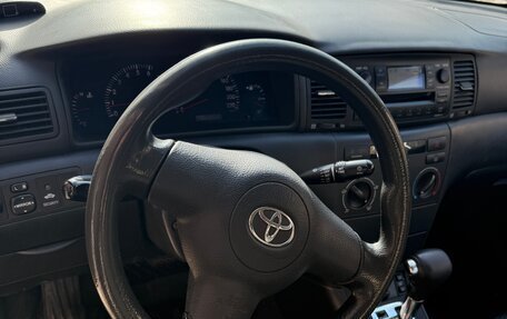 Toyota Corolla, 2004 год, 535 000 рублей, 3 фотография