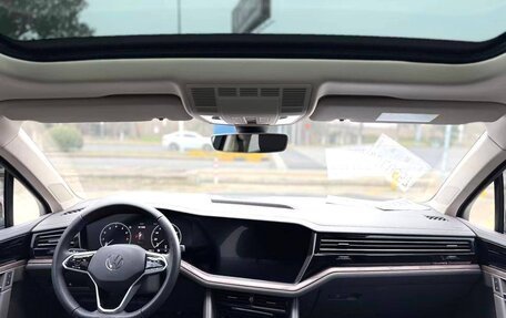 Volkswagen Touareg III, 2025 год, 7 500 000 рублей, 7 фотография