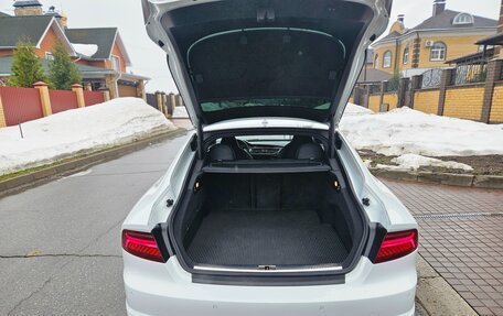 Audi RS 7, 2015 год, 5 000 000 рублей, 6 фотография