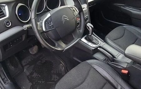 Citroen C4 II рестайлинг, 2021 год, 1 000 000 рублей, 7 фотография