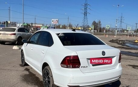 Volkswagen Polo VI (EU Market), 2018 год, 1 385 000 рублей, 3 фотография