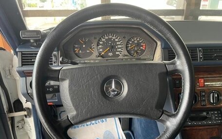 Mercedes-Benz W124, 1991 год, 6 430 000 рублей, 10 фотография