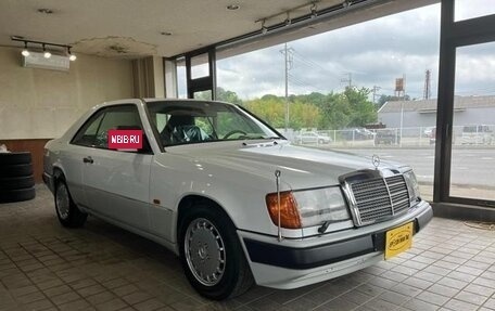 Mercedes-Benz W124, 1991 год, 6 430 000 рублей, 2 фотография