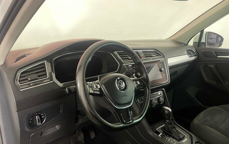 Volkswagen Tiguan II, 2017 год, 2 179 000 рублей, 9 фотография