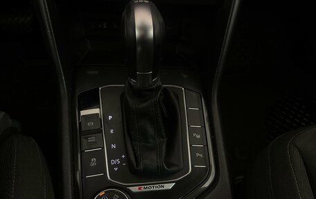 Volkswagen Tiguan II, 2017 год, 2 179 000 рублей, 20 фотография