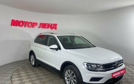 Volkswagen Tiguan II, 2017 год, 2 179 000 рублей, 3 фотография