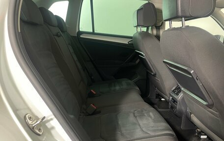 Volkswagen Tiguan II, 2017 год, 2 179 000 рублей, 25 фотография