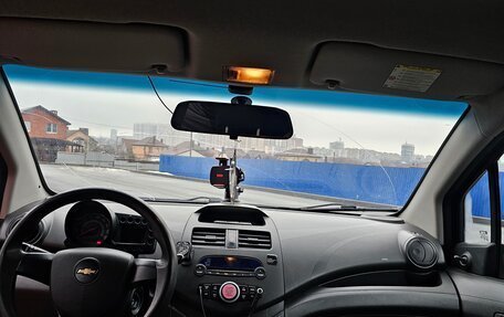 Chevrolet Spark III, 2012 год, 530 000 рублей, 6 фотография