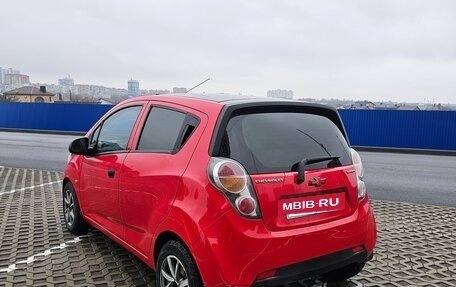 Chevrolet Spark III, 2012 год, 530 000 рублей, 2 фотография