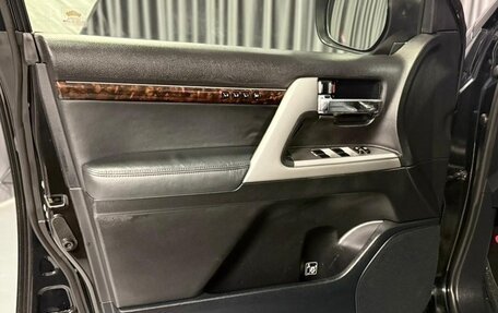 Toyota Land Cruiser 200, 2013 год, 4 500 000 рублей, 11 фотография