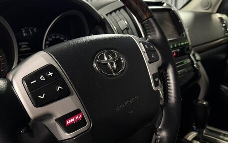 Toyota Land Cruiser 200, 2013 год, 4 500 000 рублей, 22 фотография