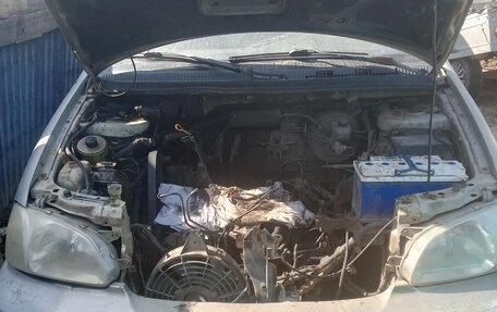 KIA Carnival III, 2000 год, 180 000 рублей, 10 фотография