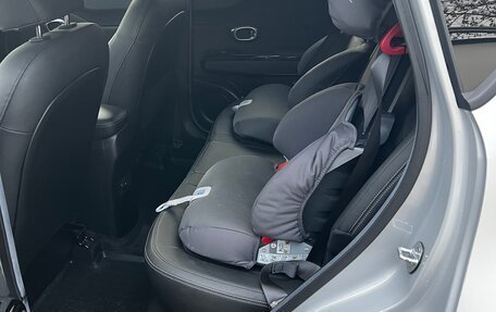 KIA Soul II рестайлинг, 2018 год, 2 050 000 рублей, 15 фотография