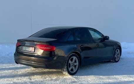 Audi A4, 2013 год, 958 000 рублей, 5 фотография