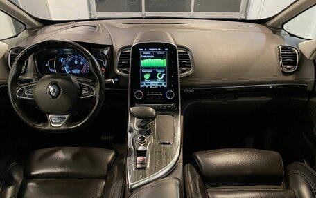 Renault Espace V рестайлинг, 2018 год, 2 125 000 рублей, 9 фотография