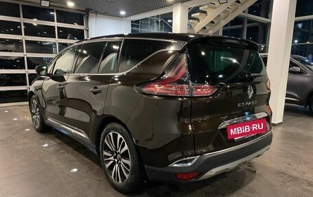 Renault Espace V рестайлинг, 2018 год, 2 125 000 рублей, 5 фотография