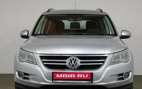 Volkswagen Tiguan I, 2010 год, 999 000 рублей, 2 фотография