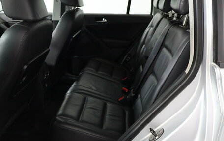 Volkswagen Tiguan I, 2010 год, 999 000 рублей, 13 фотография