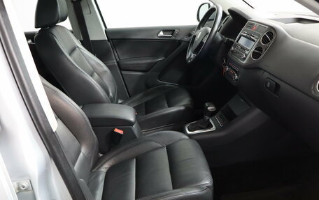 Volkswagen Tiguan I, 2010 год, 999 000 рублей, 11 фотография