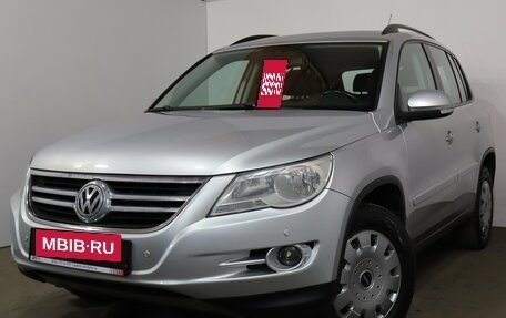 Volkswagen Tiguan I, 2010 год, 999 000 рублей, 3 фотография