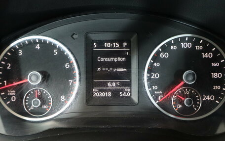 Volkswagen Tiguan I, 2010 год, 999 000 рублей, 16 фотография