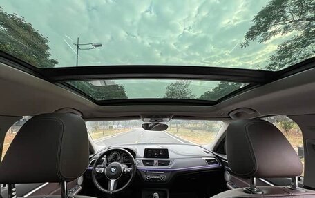 BMW 1 серия, 2021 год, 1 650 000 рублей, 7 фотография