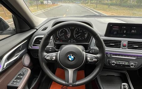 BMW 1 серия, 2021 год, 1 650 000 рублей, 13 фотография