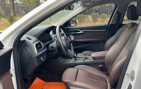 BMW 1 серия, 2021 год, 1 650 000 рублей, 11 фотография