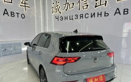 Volkswagen Golf VIII, 2021 год, 2 690 000 рублей, 4 фотография