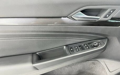 Volkswagen Golf VIII, 2021 год, 2 690 000 рублей, 10 фотография