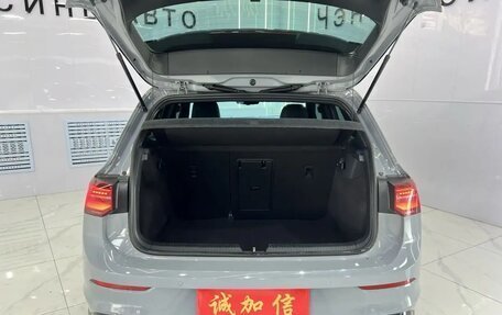 Volkswagen Golf VIII, 2021 год, 2 690 000 рублей, 11 фотография