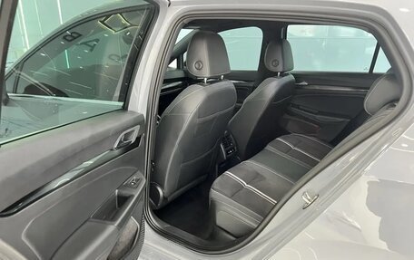 Volkswagen Golf VIII, 2021 год, 2 690 000 рублей, 15 фотография