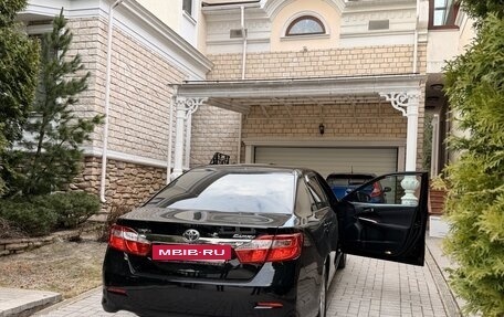 Toyota Camry, 2011 год, 1 650 000 рублей, 7 фотография