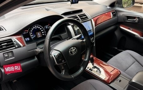 Toyota Camry, 2011 год, 1 650 000 рублей, 8 фотография