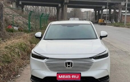 Honda Vezel, 2022 год, 2 130 000 рублей, 1 фотография