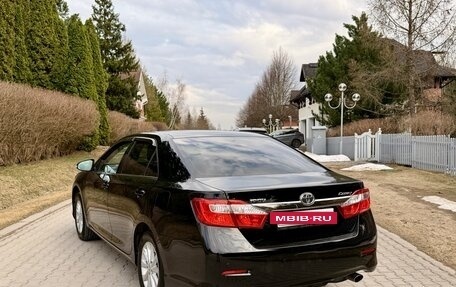 Toyota Camry, 2011 год, 1 650 000 рублей, 37 фотография