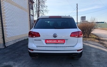 Volkswagen Touareg III, 2015 год, 2 850 000 рублей, 6 фотография