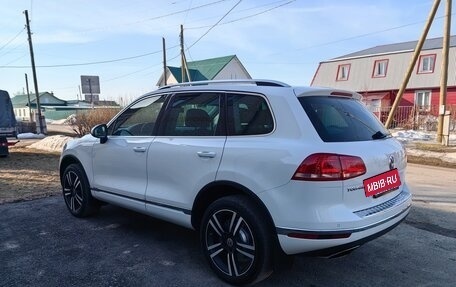 Volkswagen Touareg III, 2015 год, 2 850 000 рублей, 9 фотография